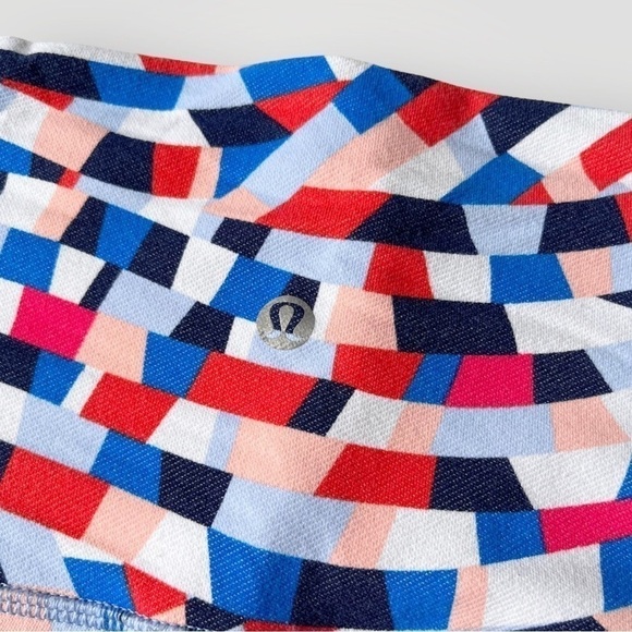 LULULEMON Wonder Under Leggings Capoeira Confetti Print Red White & Blue 6 - Picture 9 of 11